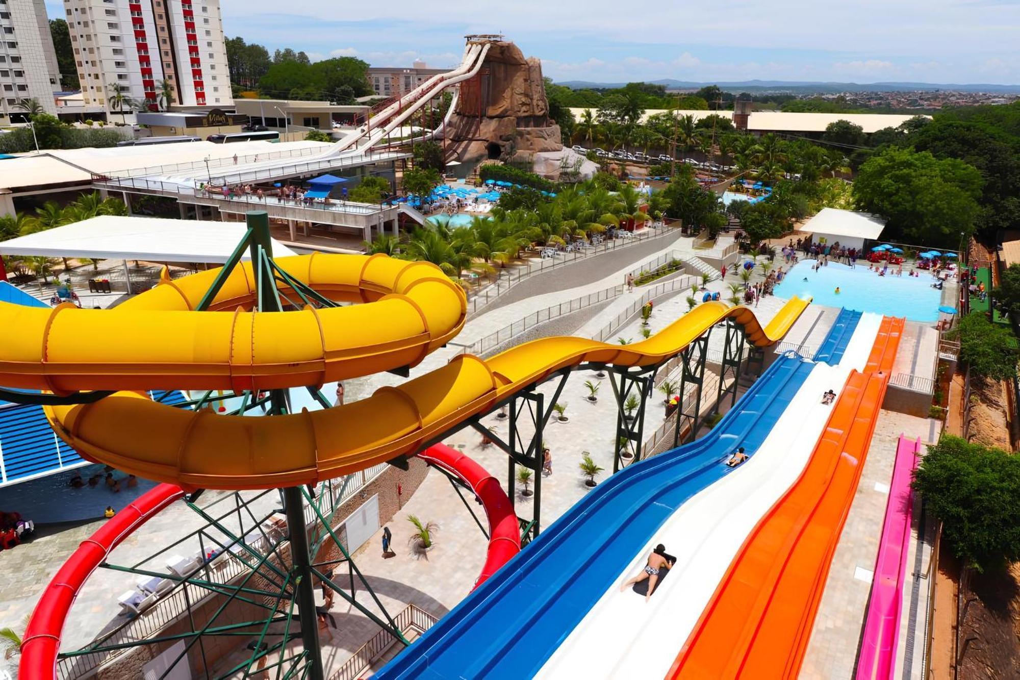 Piazza Diroma Com Acesso Ao Acqua Park Διαμέρισμα Caldas Novas Εξωτερικό φωτογραφία