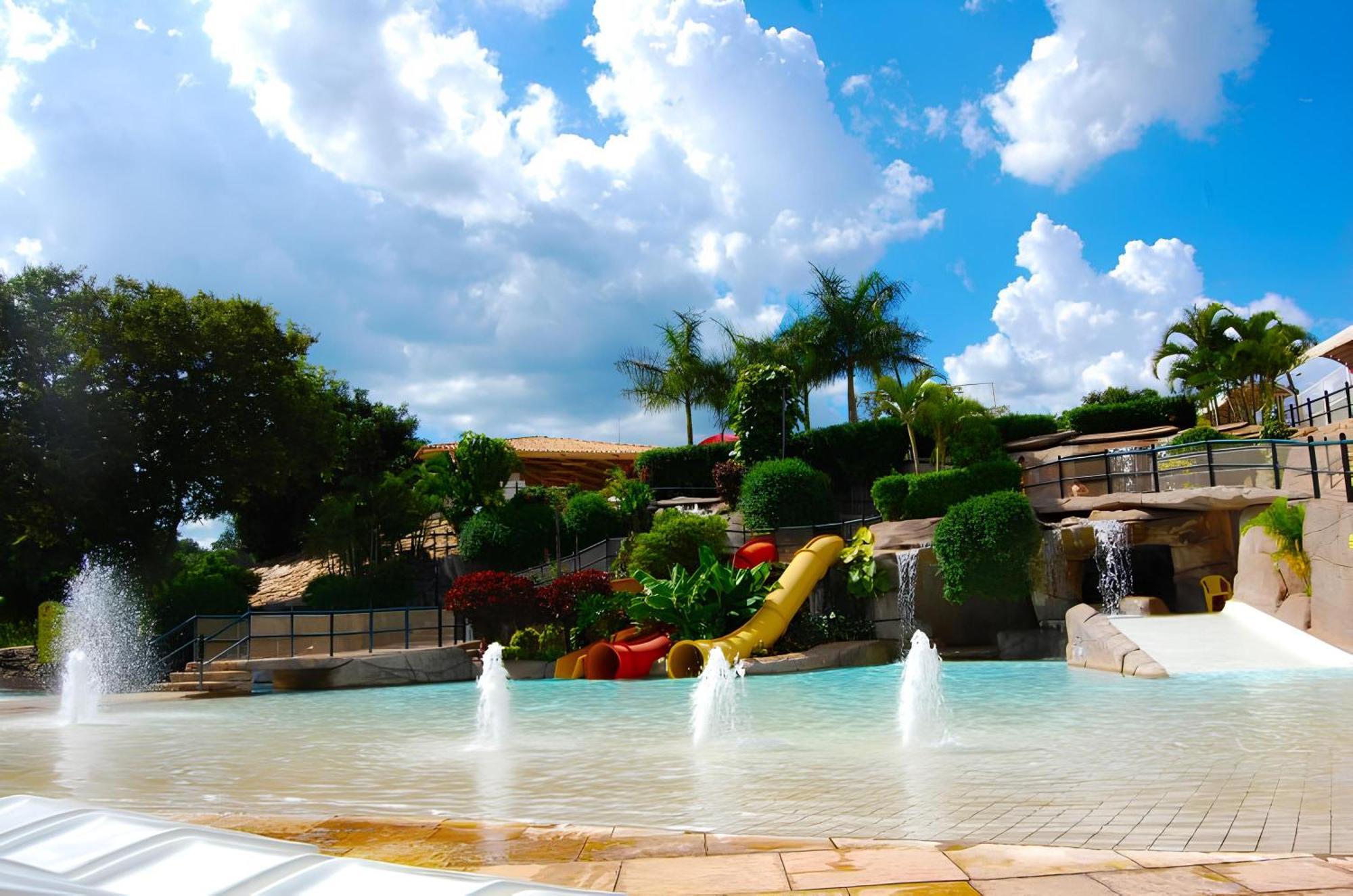 Piazza Diroma Com Acesso Ao Acqua Park Διαμέρισμα Caldas Novas Εξωτερικό φωτογραφία