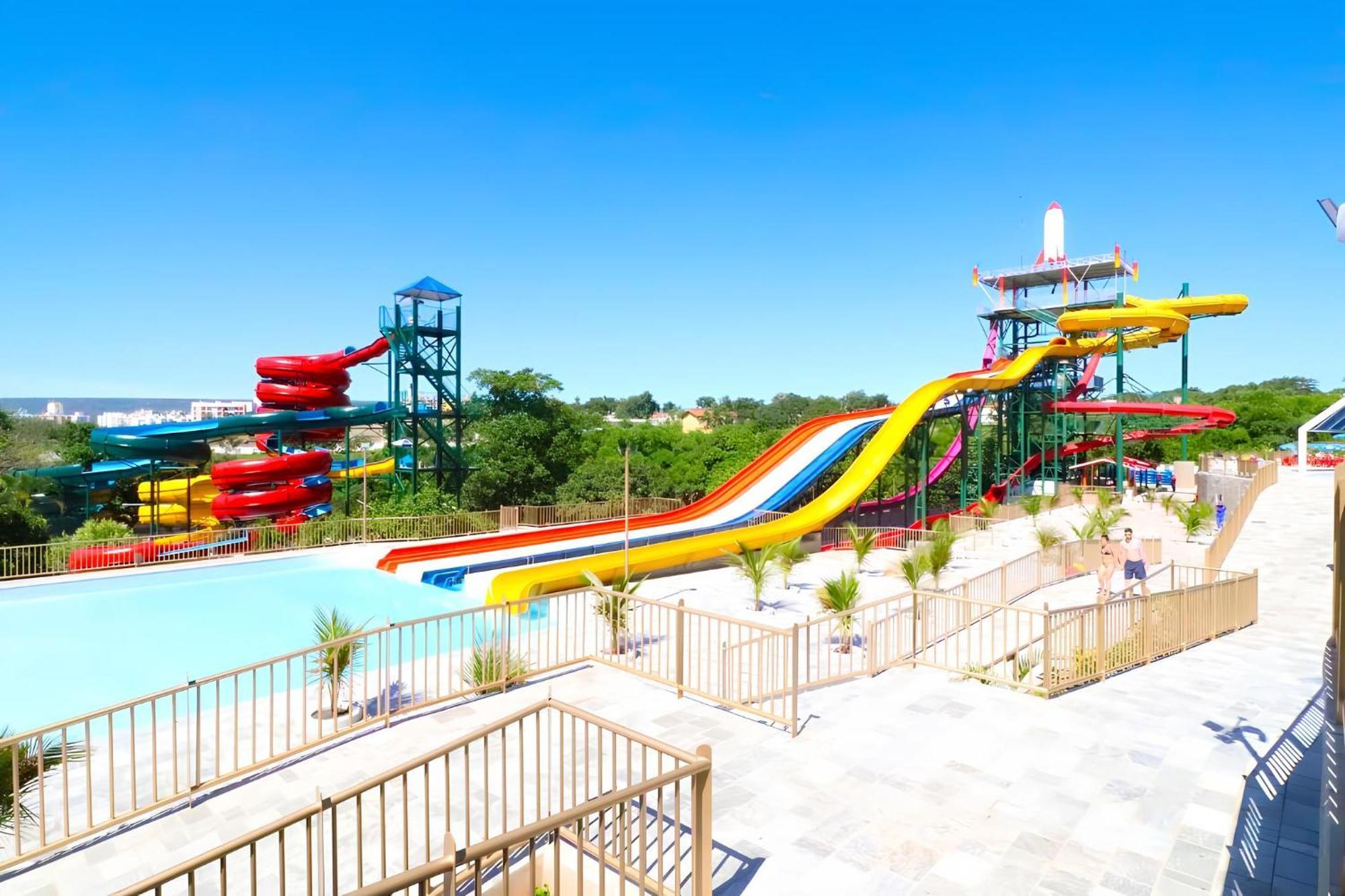 Piazza Diroma Com Acesso Ao Acqua Park Διαμέρισμα Caldas Novas Εξωτερικό φωτογραφία